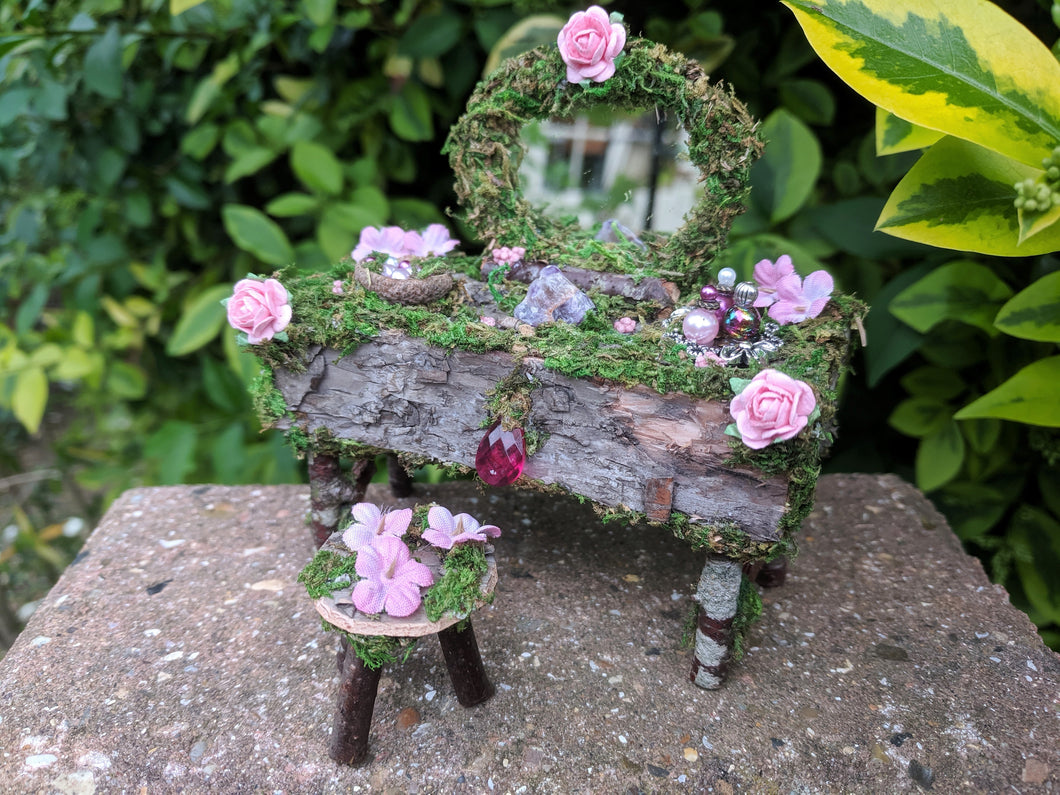 Flowery Dressing Table Set