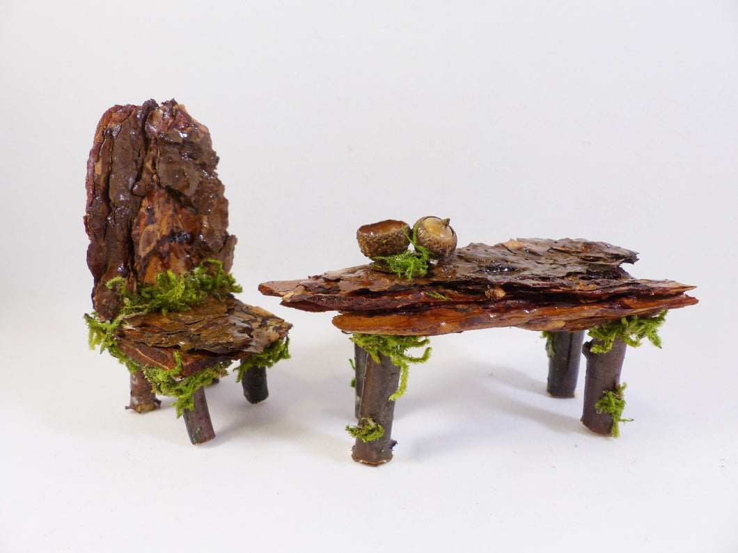 Acorn Table & Chair Set