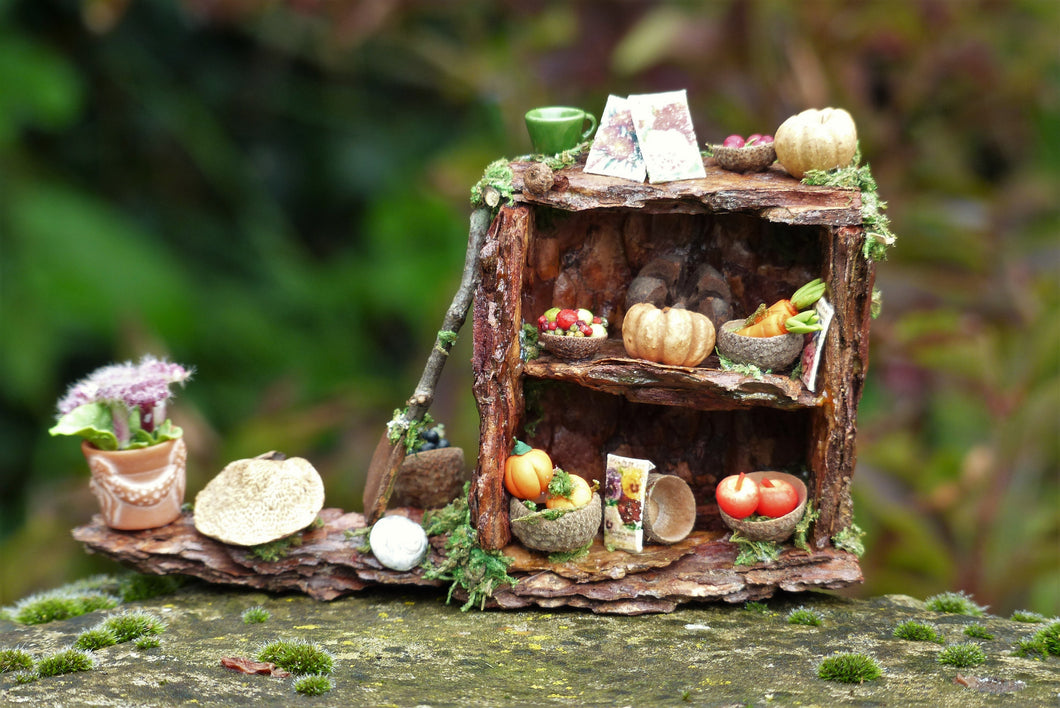 Miniature Potting Area