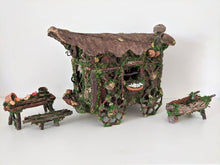 Load image into Gallery viewer, Miniature Caravan &amp; Gardening Set
